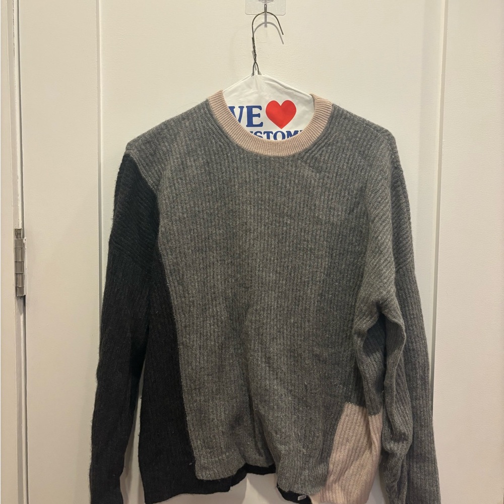 360 Cashmere Gray and Black Colorblock Sweater